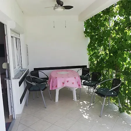 Apartment Emil Jasenice (Zadar)
